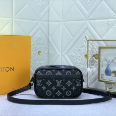 Louis Vuitton Satchel Bags